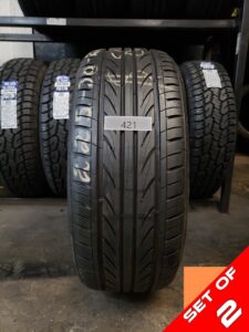 SET OF 2 225/30R22 Delinte Thunder D7 89 W XL - Used Tires